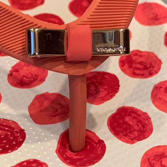 Coach Amel Coral/Orange Polka Dot Flip Flops NWOT - Picture 2 of 3